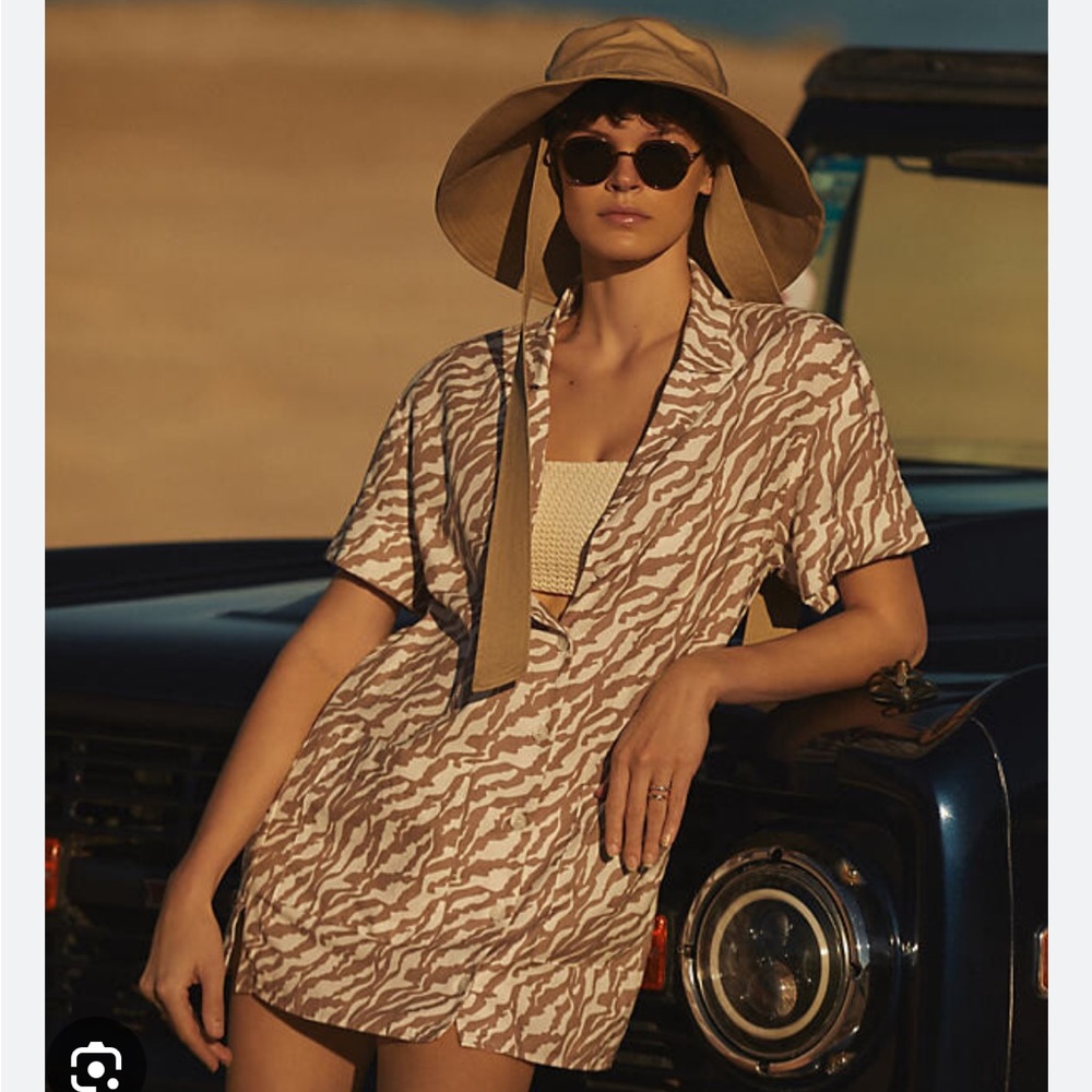 Reformation Amadi Button Down Zebra Stripped Dress 100% Cotton costal cowgirl